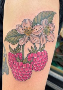 Raspberry tattoo – Christina
